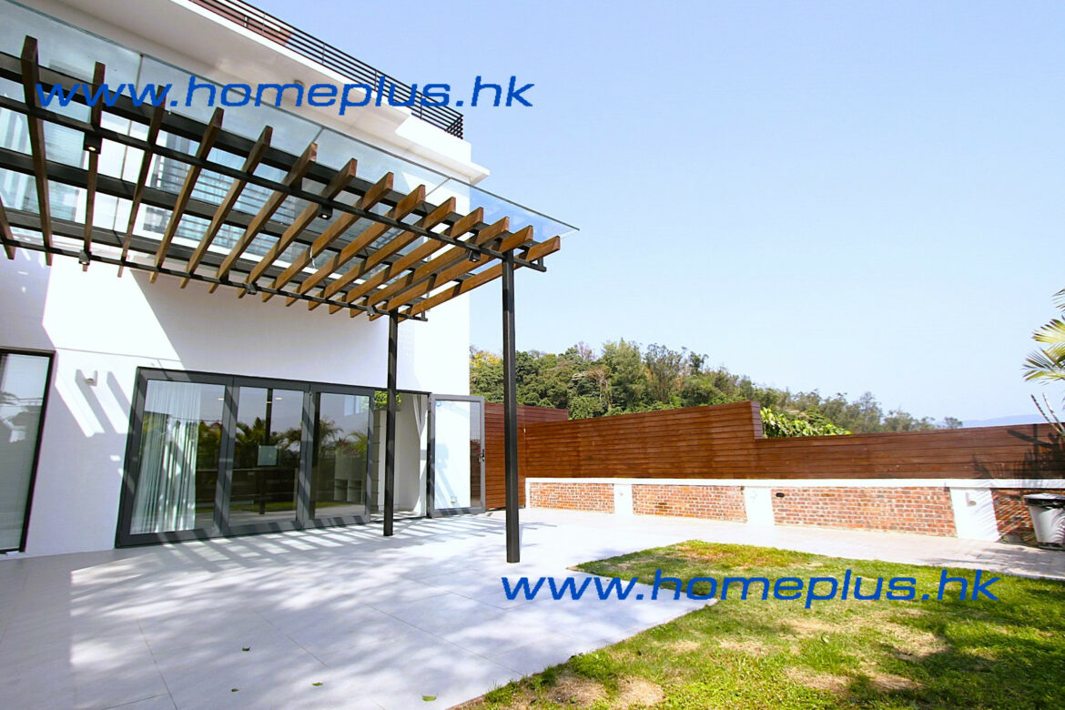 Sai Kung Semi-Detached Corner House SPS2099
