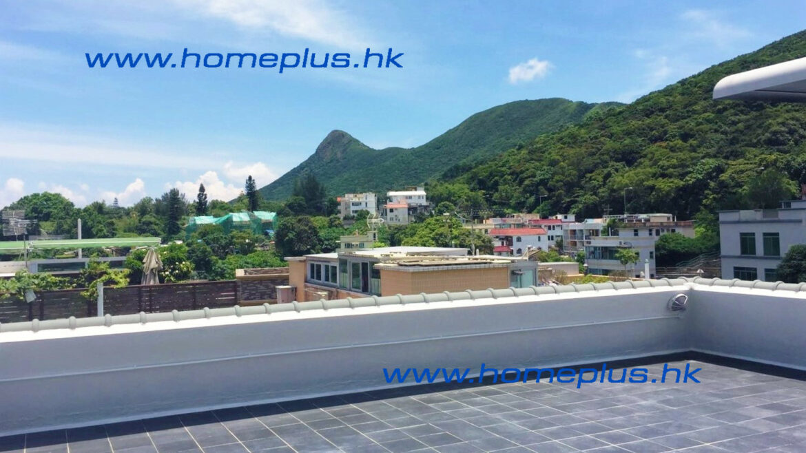 Clearwater Bay rooftop Duplex house SPC356