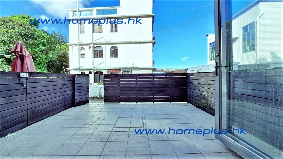 Clearwater Bay Mini Block With Terrace SPC2814