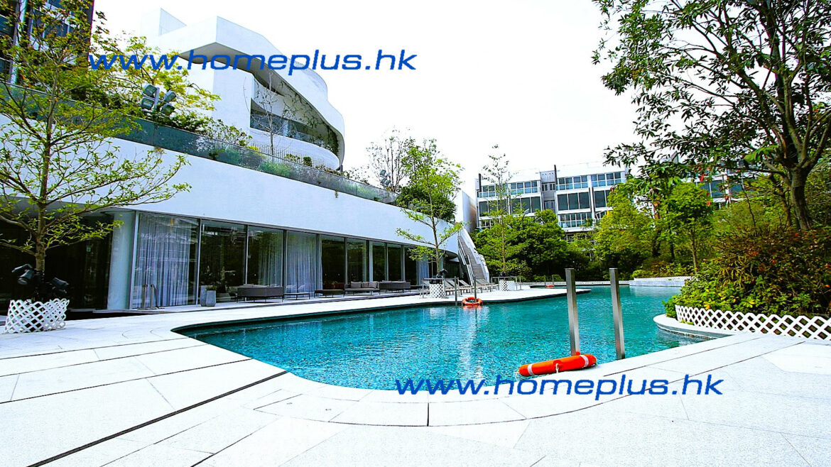 清水灣 傲瀧 (Mount Pavilia) 頂層三複式 CWB3301